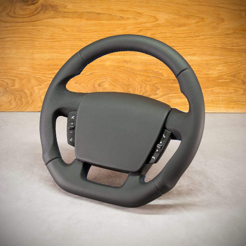 RAM ProMaster Custom steering wheel