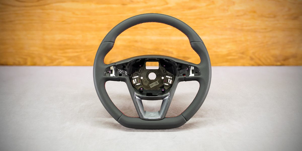 Seat Leon III Custom steering wheel
