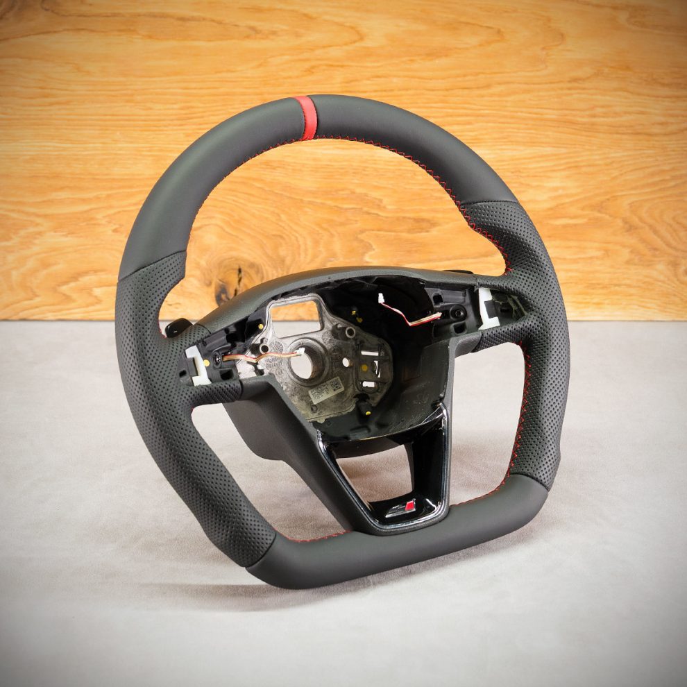 Seat Leon III Custom steering wheel
