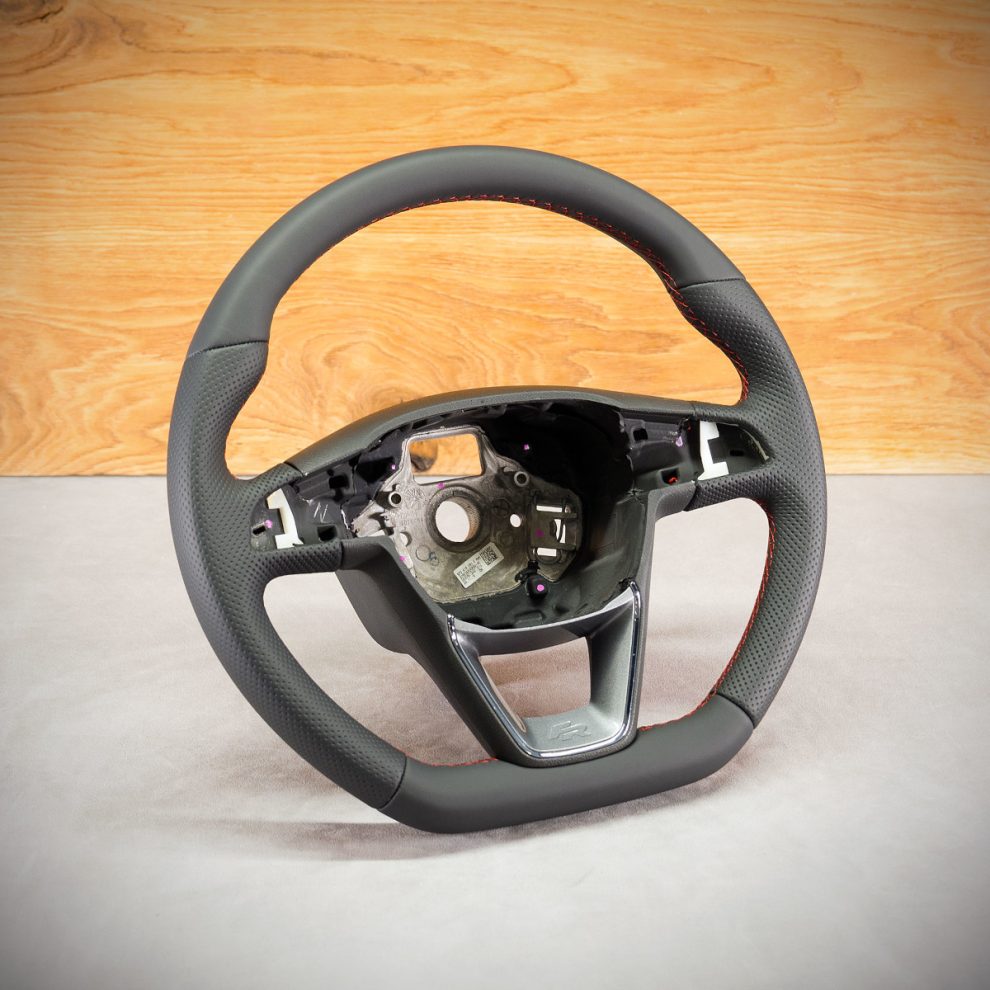 Seat Leon III Custom steering wheel