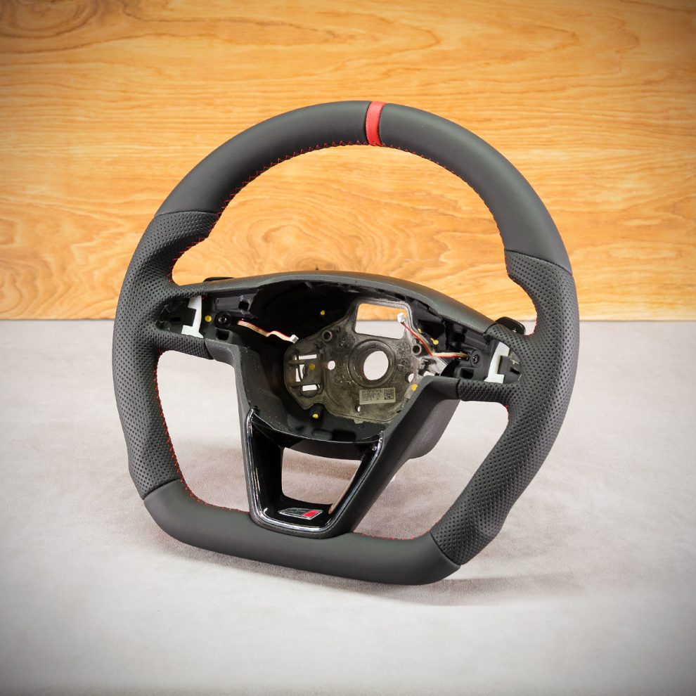Seat Leon III Custom steering wheel