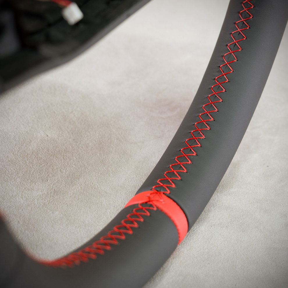 Seat Leon III Custom steering wheel