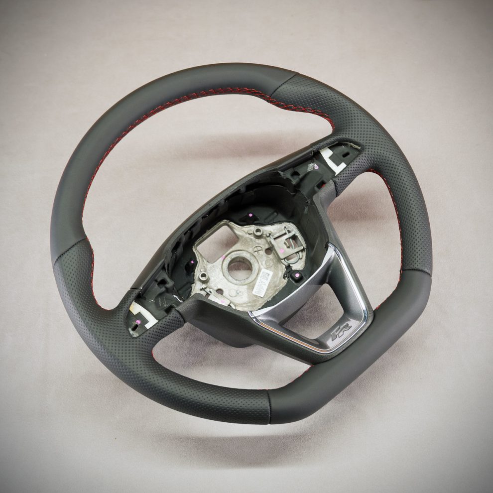 Seat Leon III Custom steering wheel