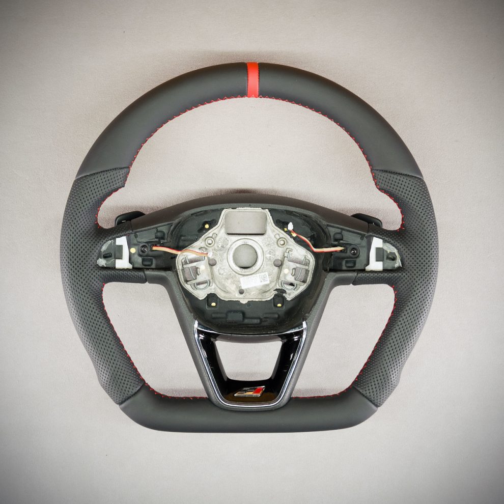 Seat Leon III Custom steering wheel