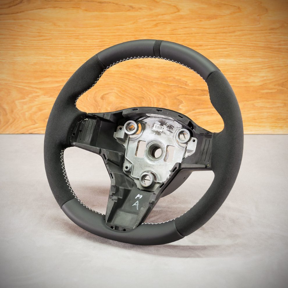 Tesla Model 3 Custom steering wheel