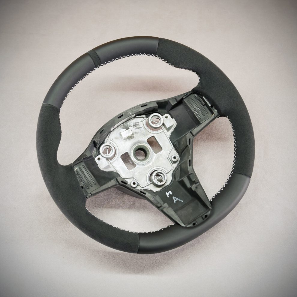 Tesla Model 3 Custom steering wheel