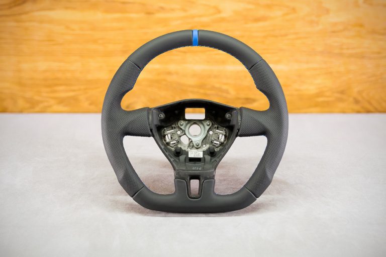 Volkswagen Transporter T5 Custom steering wheel