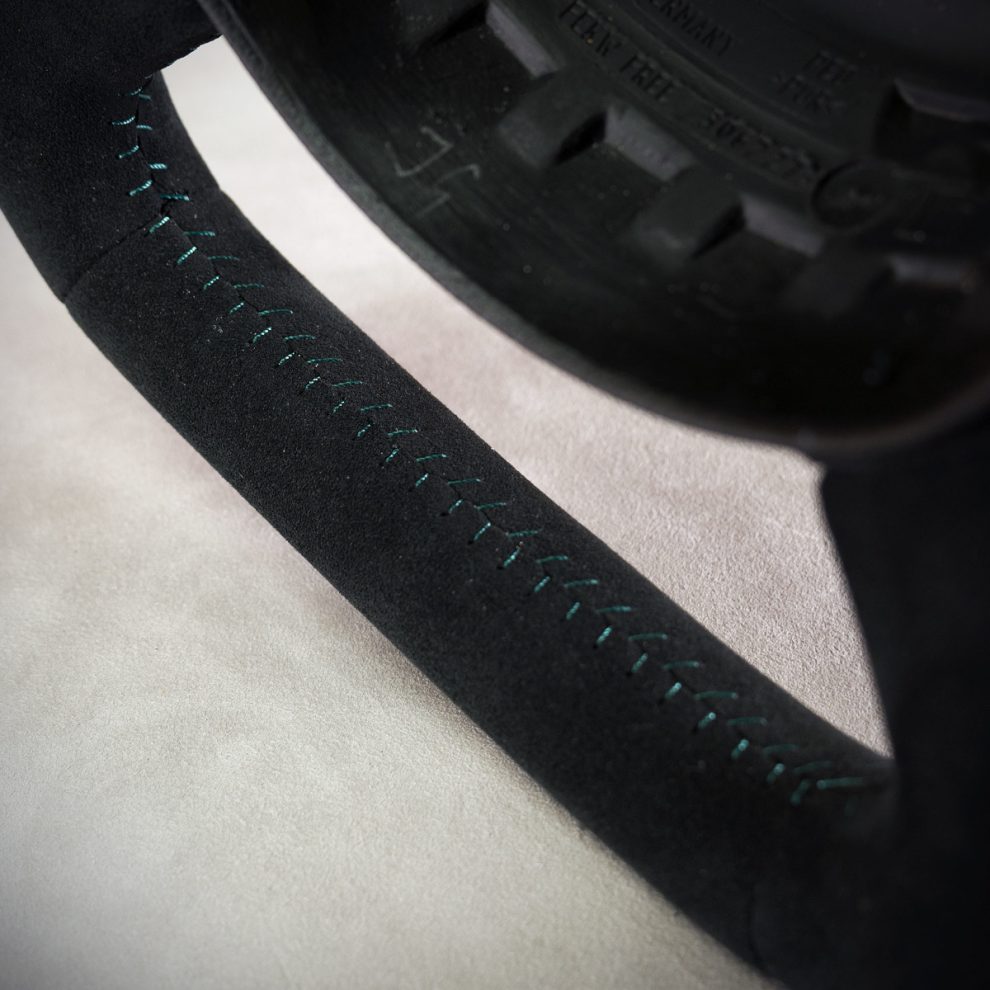 Volkswagen Transporter T5 Custom steering wheel