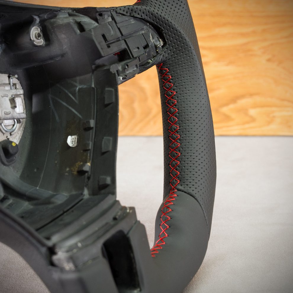 Volkswagen Transporter T6 Custom steering wheel