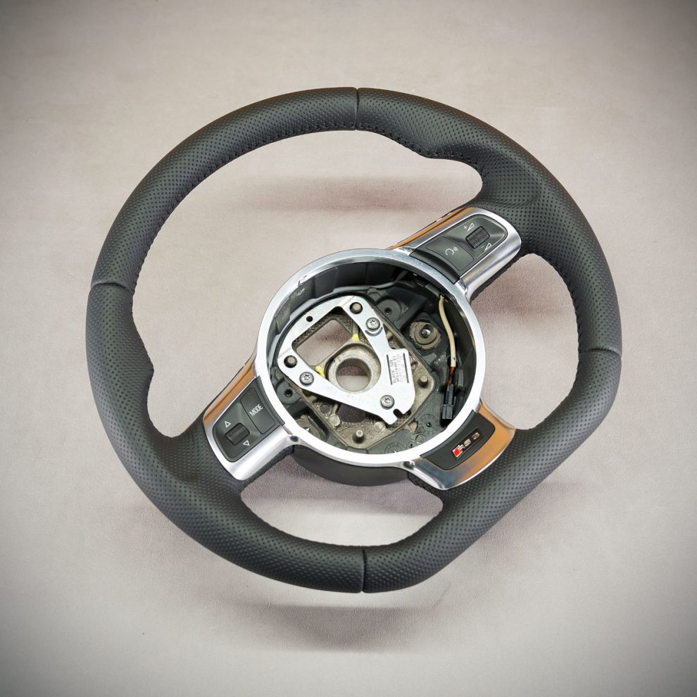 Audi RS3 Custom steering wheel