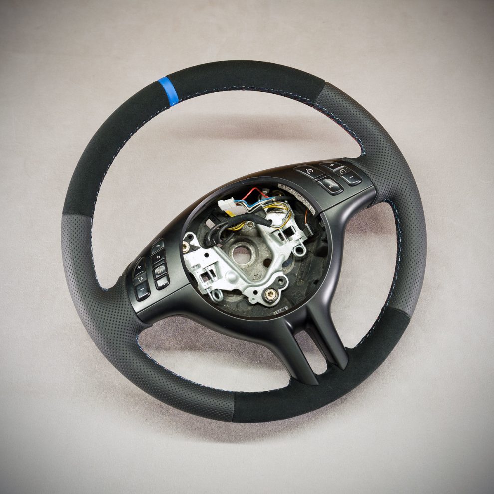BMW E46 Custom steering wheel