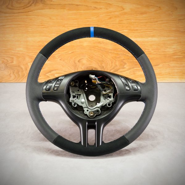 BMW E46 steering wheel after upholstery BMW E46 steering wheel after upholstery