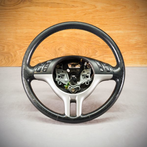 BMW E46 steering wheel before upholstery BMW E46 steering wheel before upholstery