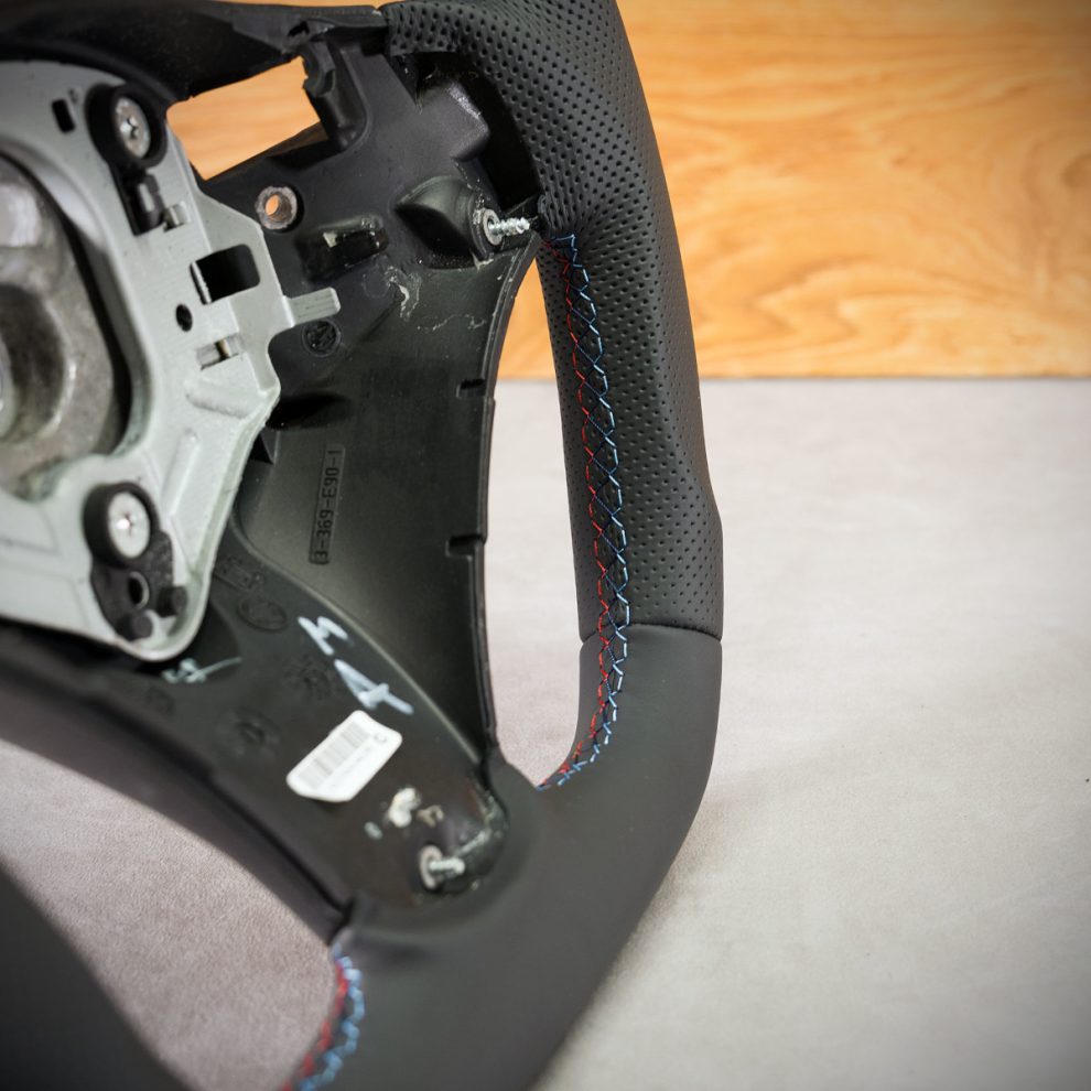 BMW E93 Custom steering wheel