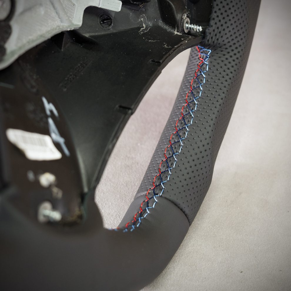 BMW E93 Custom steering wheel