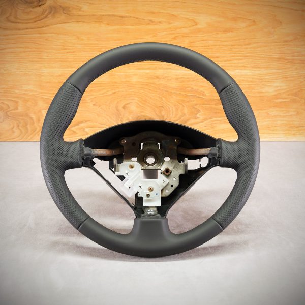 Honda Prelude 5 steering wheel after modification