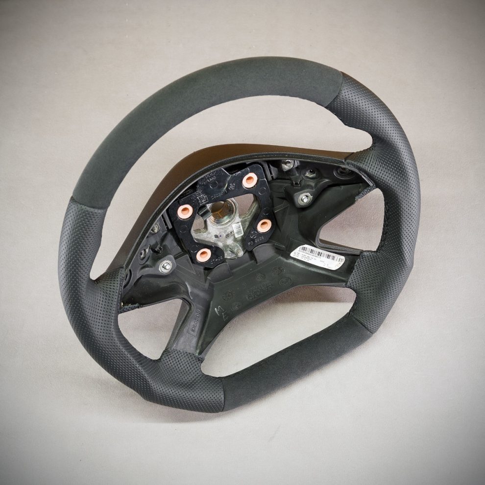 Mercedes-Benz GL X164 Custom Steering Wheel