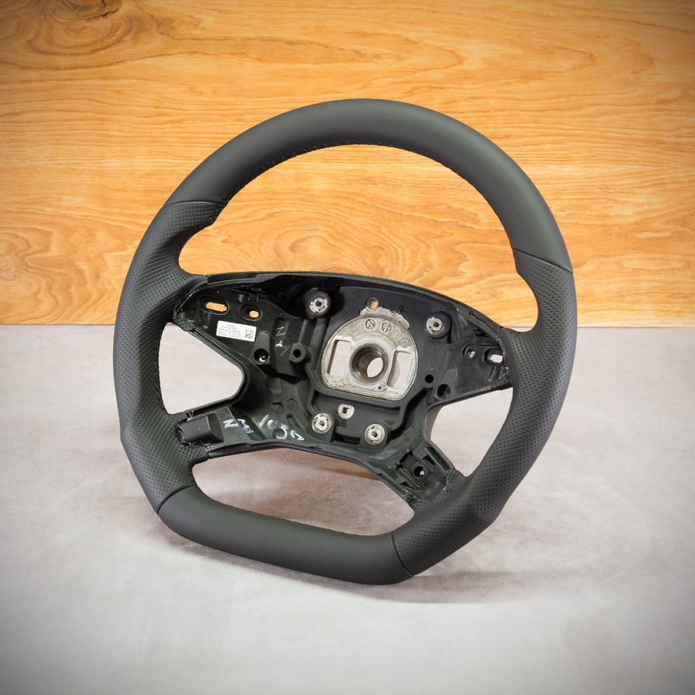 Mercedes-Benz W212 Custom steering wheel