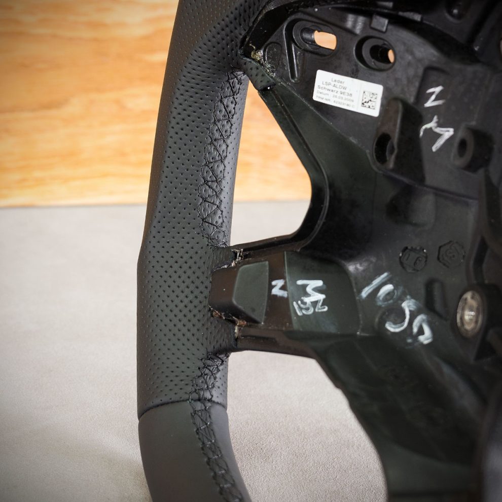 Mercedes-Benz W212 Custom steering wheel
