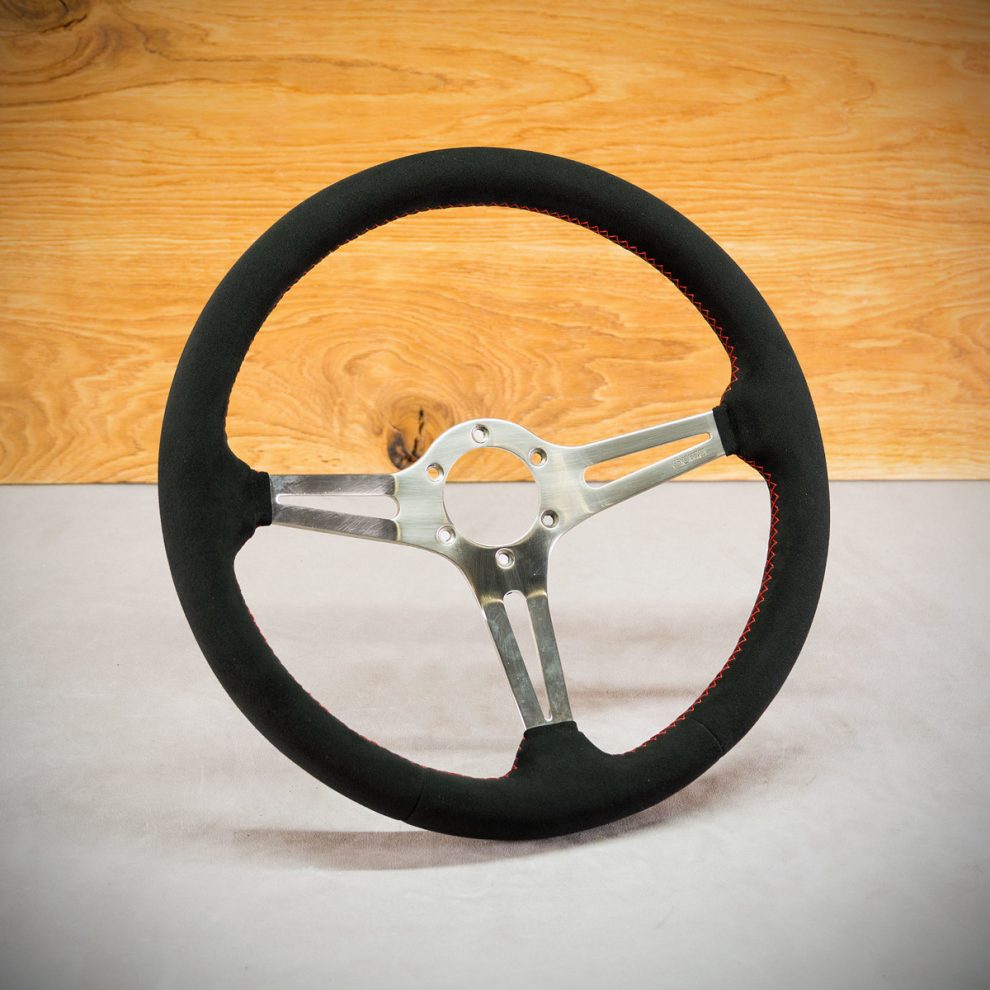 Momo Retro 360 Custom steering wheel