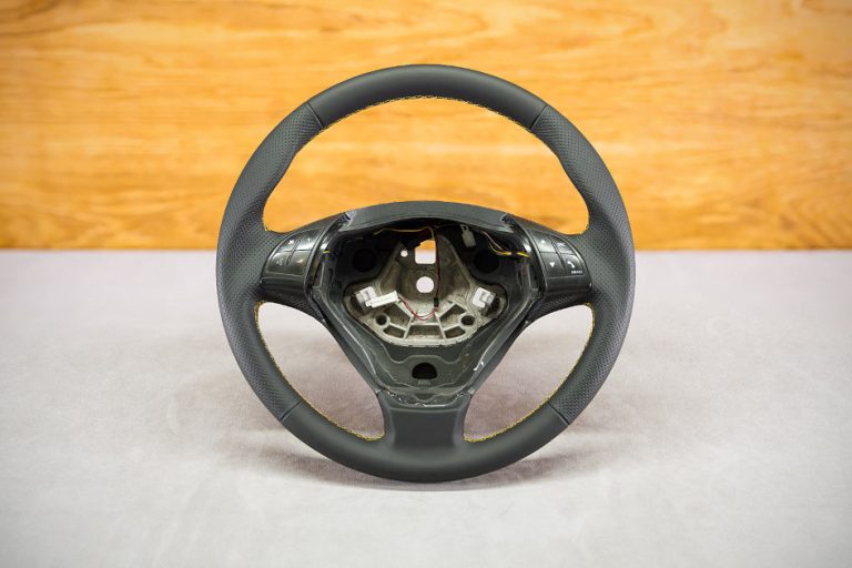Opel Combo D Custom steering wheel
