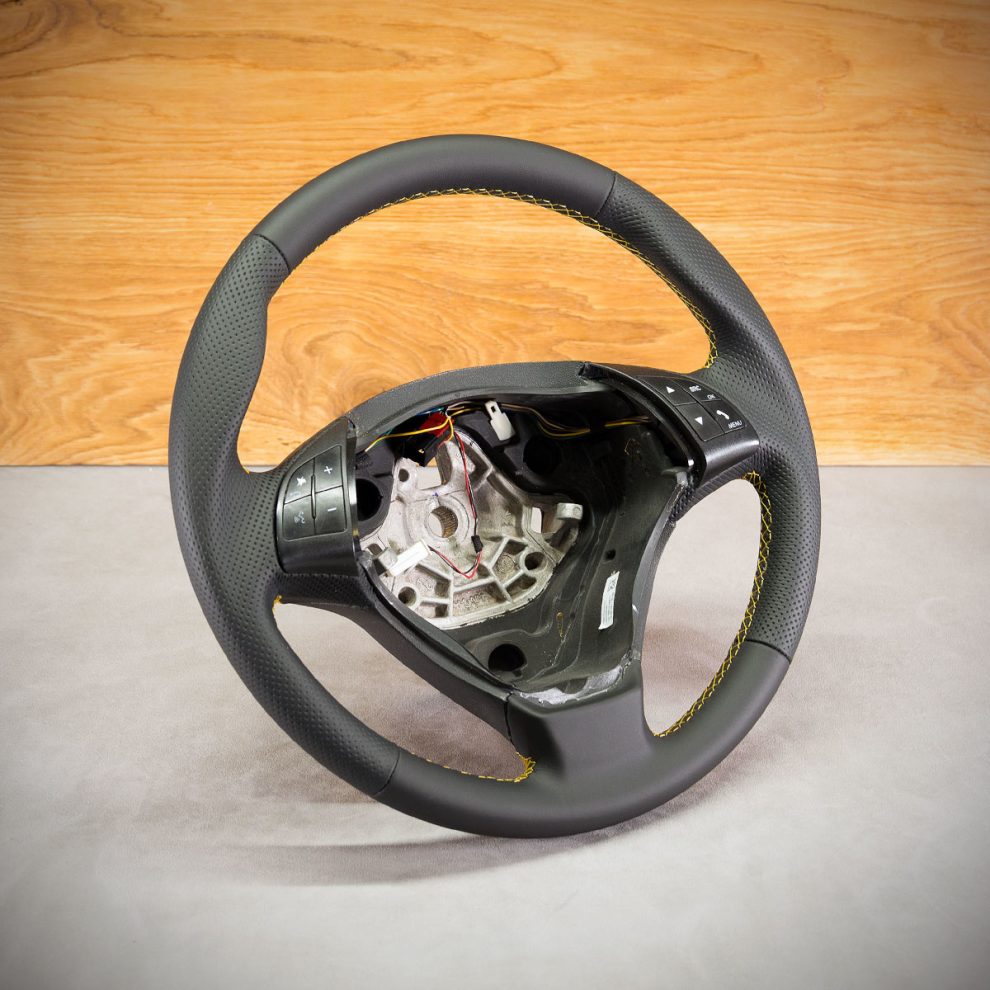 Opel Combo D Custom steering wheel