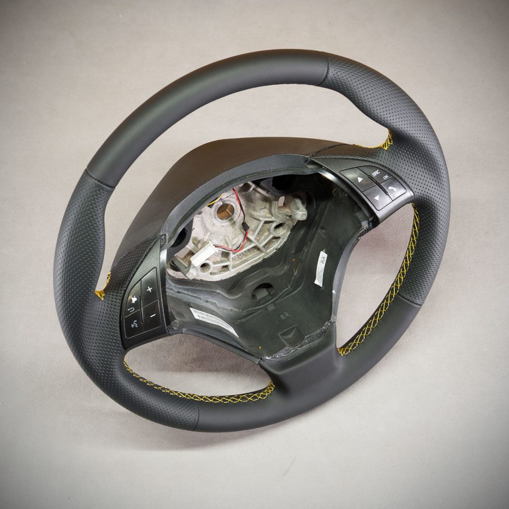 Opel Combo D Custom steering wheel