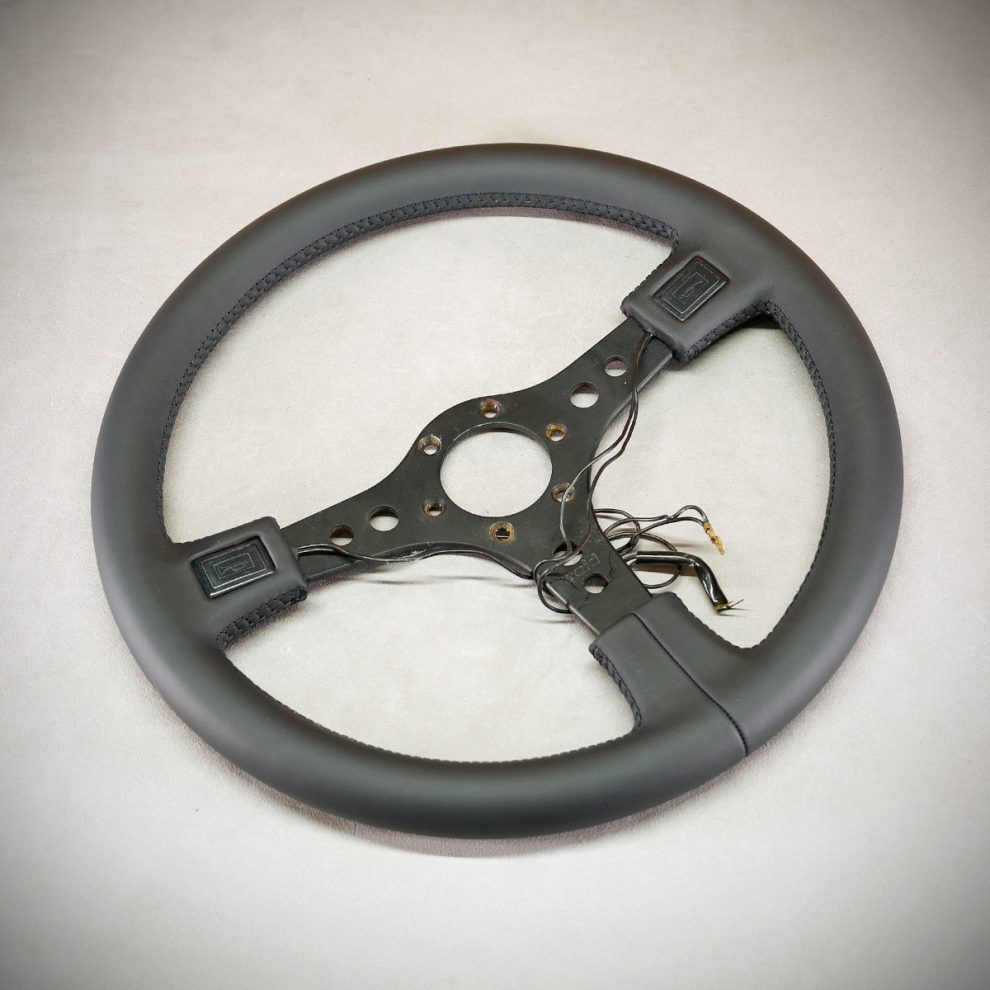 RAID for FSO Polonez Custom steering wheel