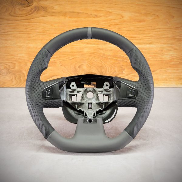 Renault Megane III steering wheel after modification