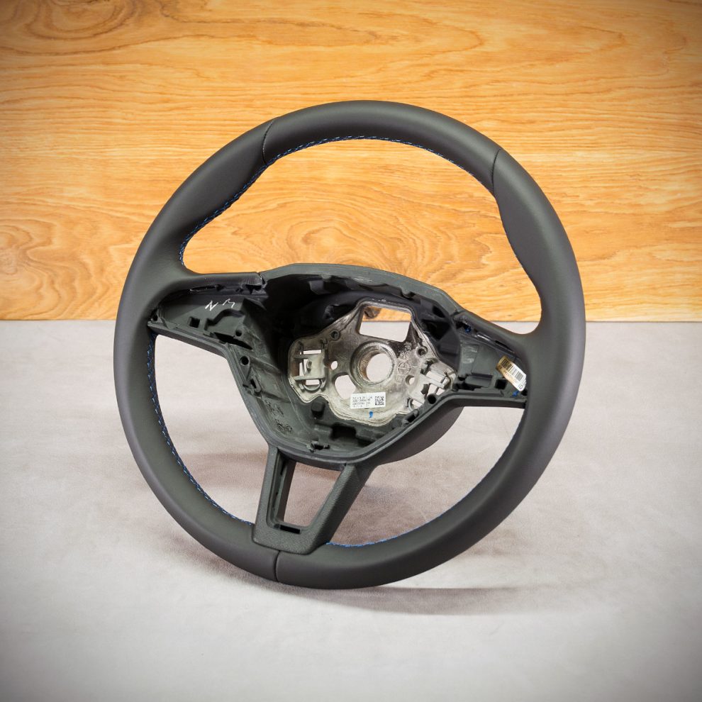 Skoda Octavia III Custom steering wheel