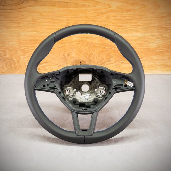 Skoda Octavia III steering wheel after upholstery Skoda Octavia III steering wheel after upholstery