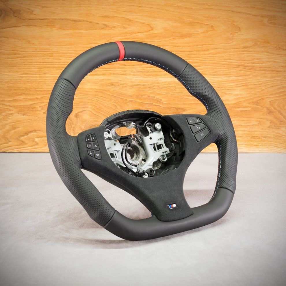 BMW X5 E83 Custom steering wheel