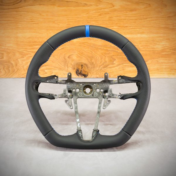Honda Civic VIII steering wheel after modification