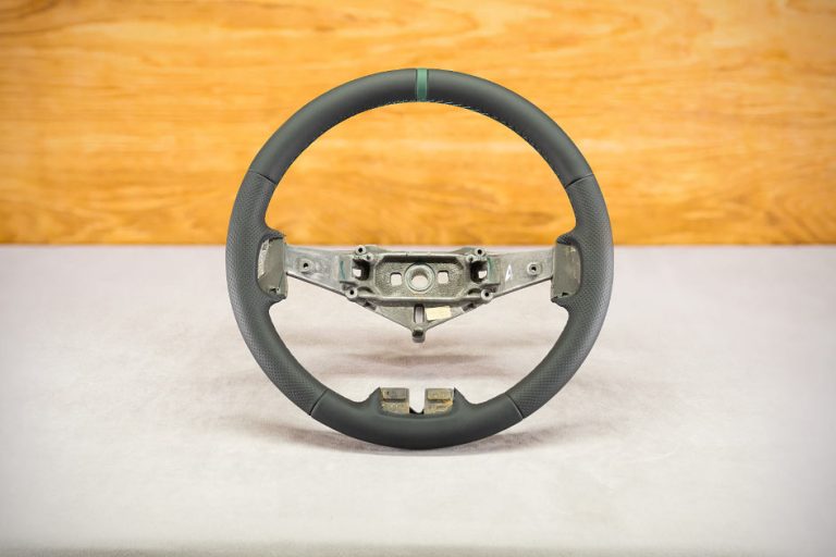 Jeep Wrangler III JK Custom steering wheel