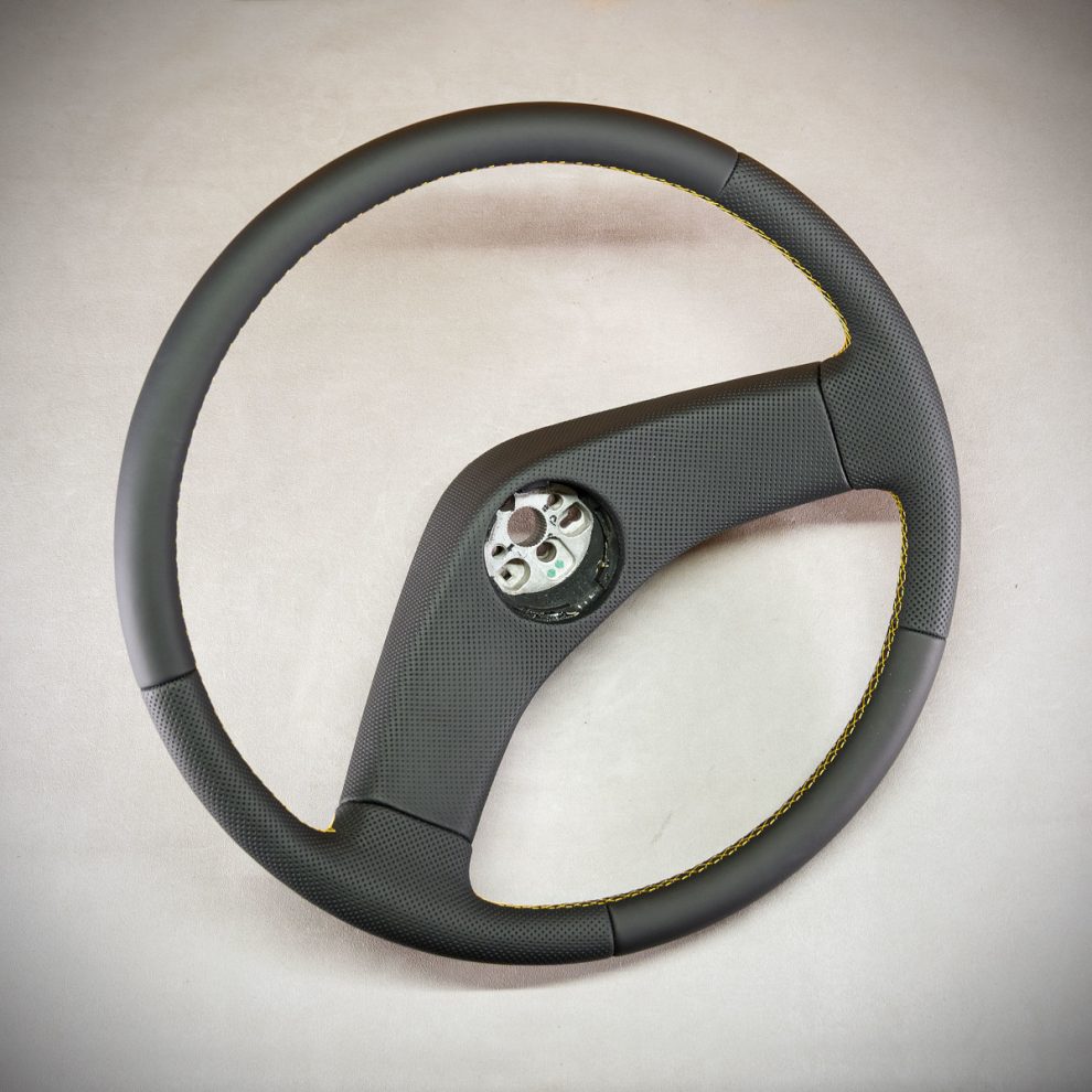 MAN L2000 Custom steering wheel