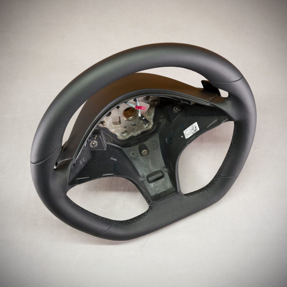 Mercedes-Benz CLS W219 Custom steering wheel
