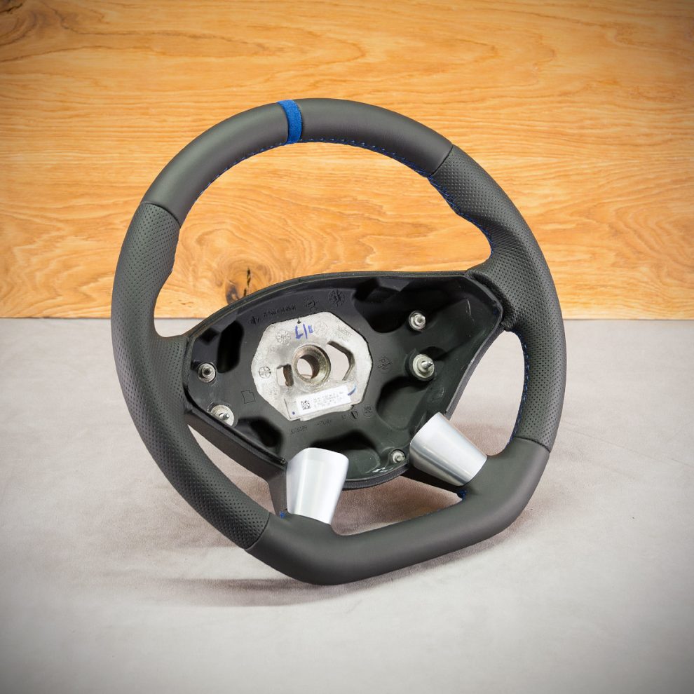 Mercedes-Benz Sprinter Custom steering wheel