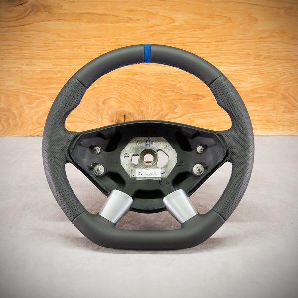 Mercedes-Benz Sprinter steering wheel after modification Mercedes-Benz Sprinter steering wheel after modification