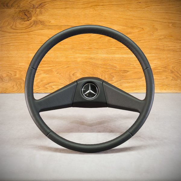 Mercedes-Benz T1 steering wheel after upholstery Mercedes-Benz T1 steering wheel after upholstery