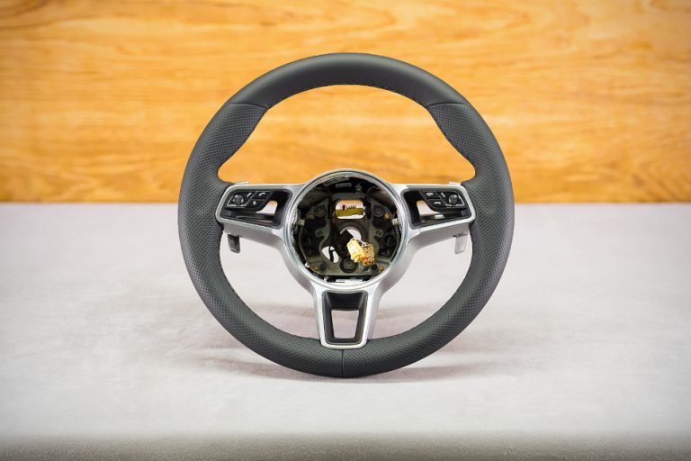 Porsche Macan Custom steering wheel