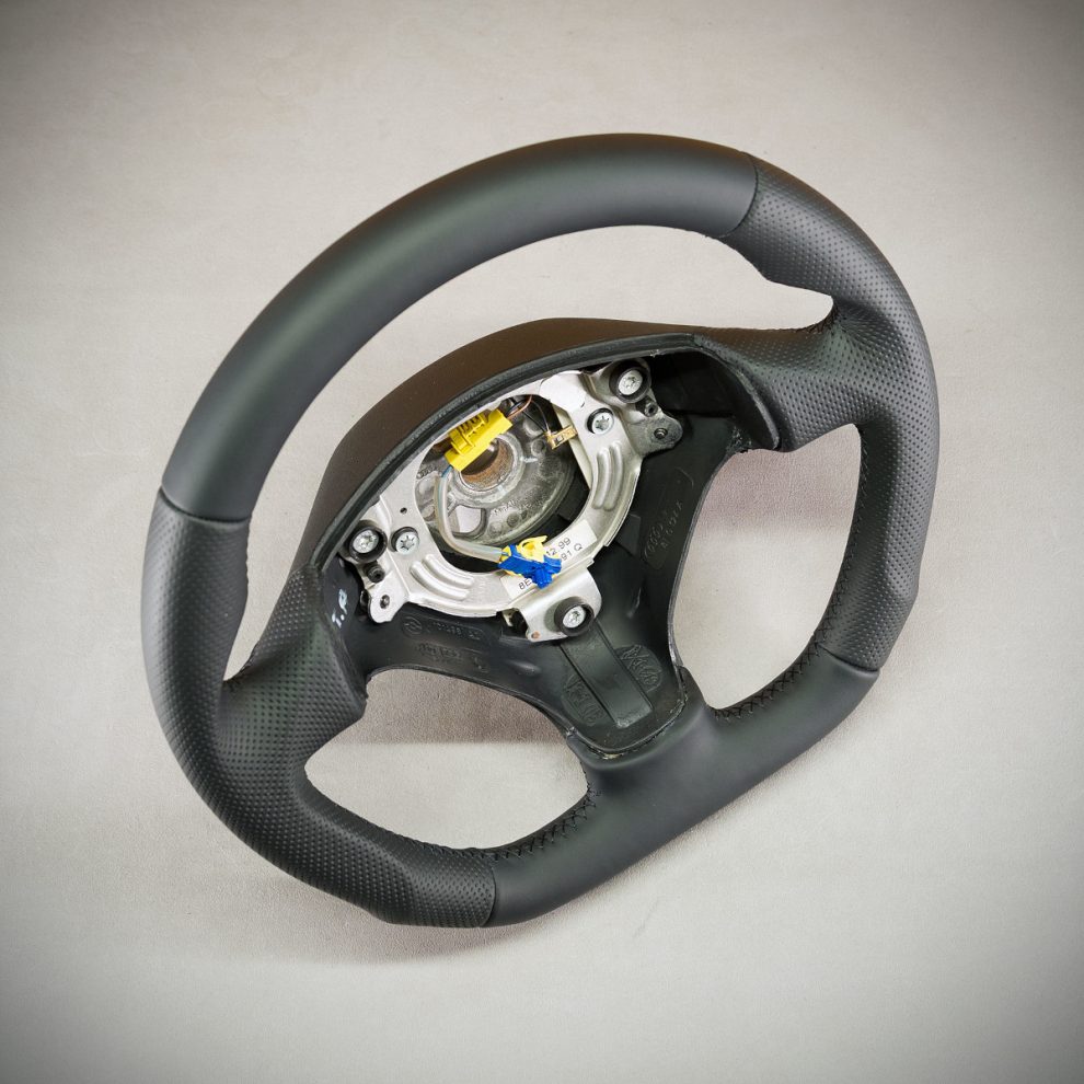 Audi A4 B6 Custom steering wheel