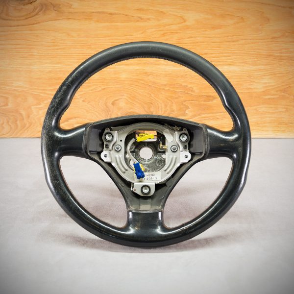 Audi A4 B6 steering wheel before modification