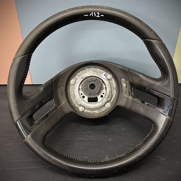 Citroen C4 Grand Picasso steering wheel before upholstery Citroen C4 Grand Picasso steering wheel before upholstery