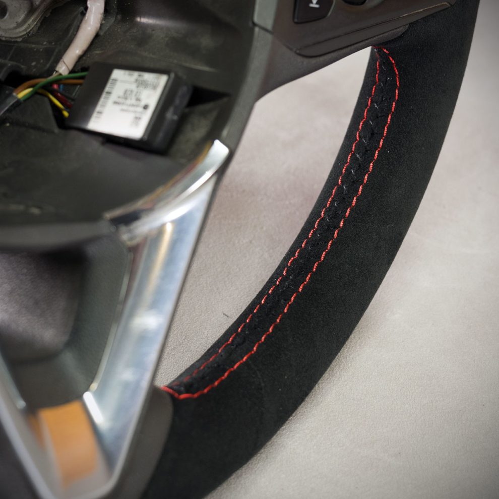 Opel Astra K Custom steering wheel