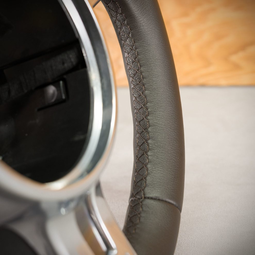 Porsche 911 Custom steering wheel