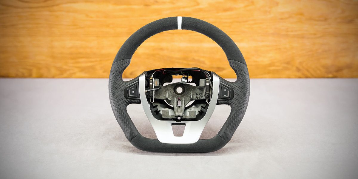 Renault Laguna III Custom steering wheel Renault Laguna III Custom steering wheel