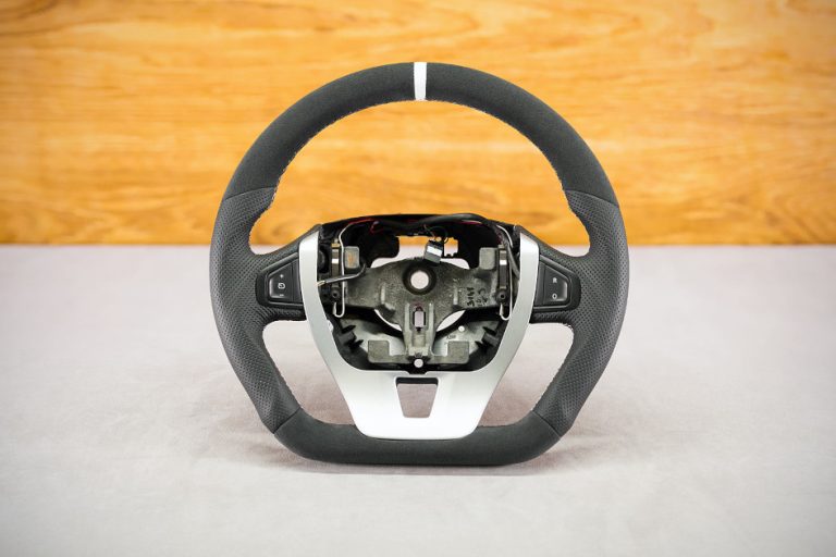 Renault Laguna III Custom steering wheel