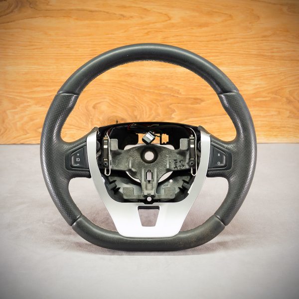 Renault Laguna III steering wheel-2026-06-08-before-modification Renault Laguna III steering wheel-2026-06-08-before-modification