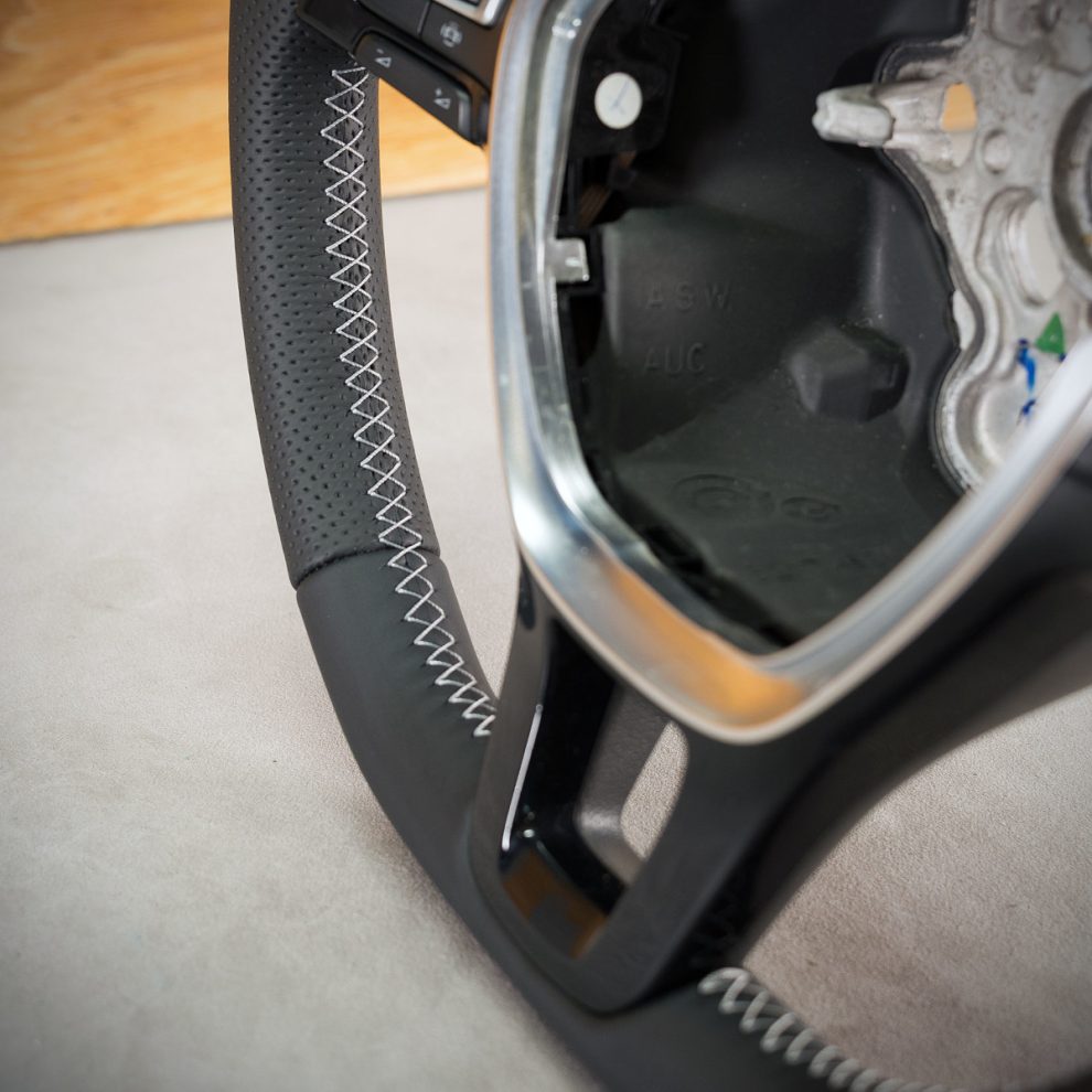Volkswagen Passat B8 Custom steering wheel