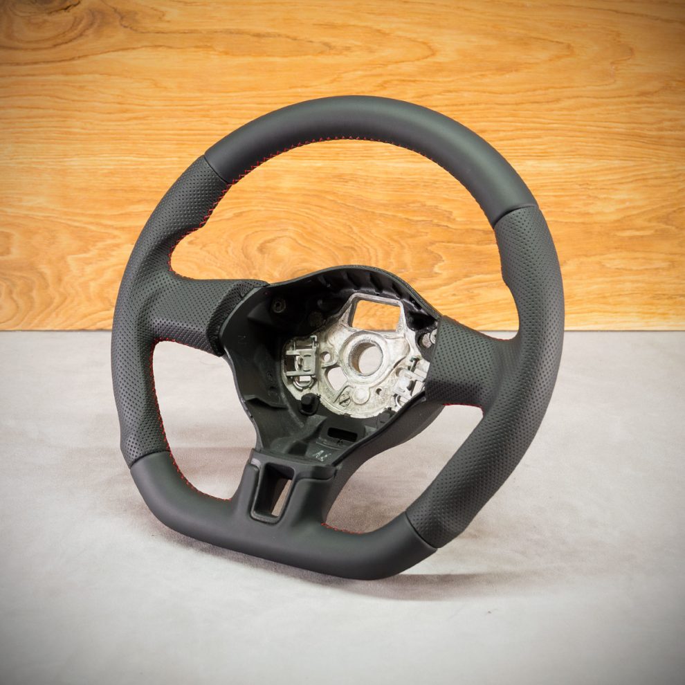 Volkswagen Polo Custom steering wheel